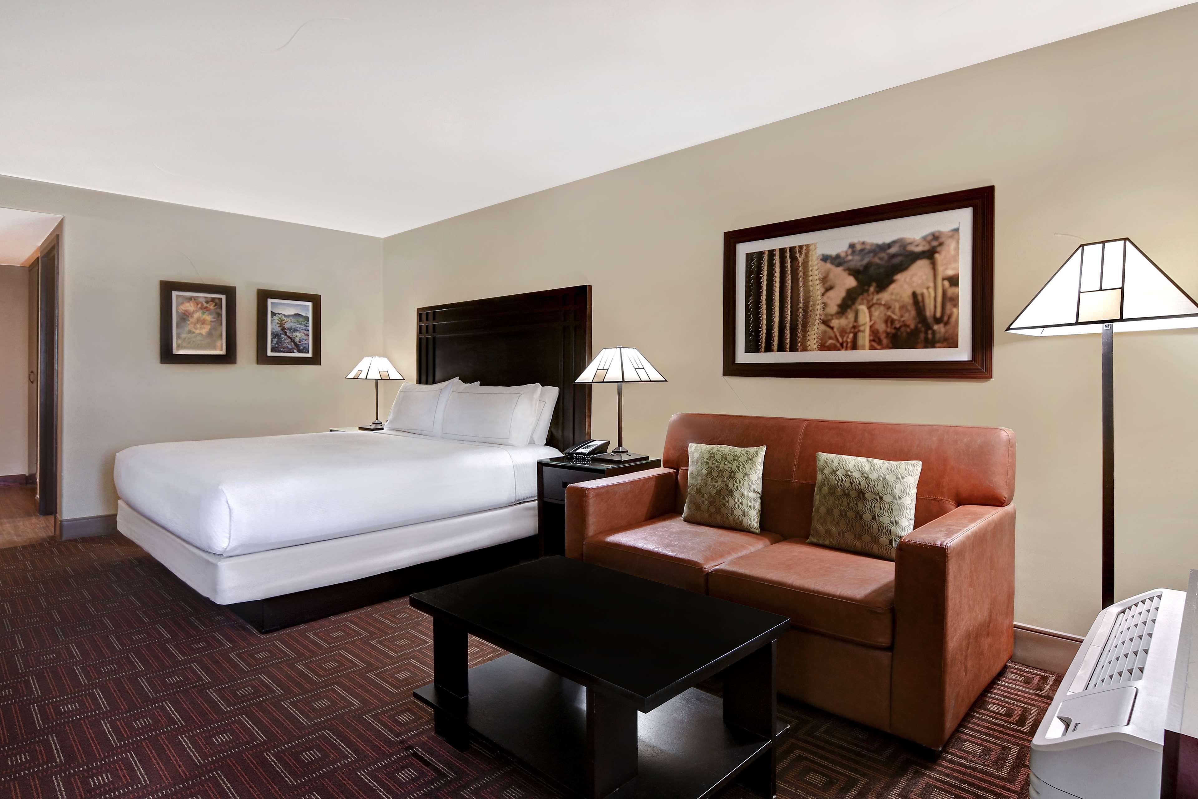 Doubletree By Hilton Phoenix- Tempe Extérieur photo