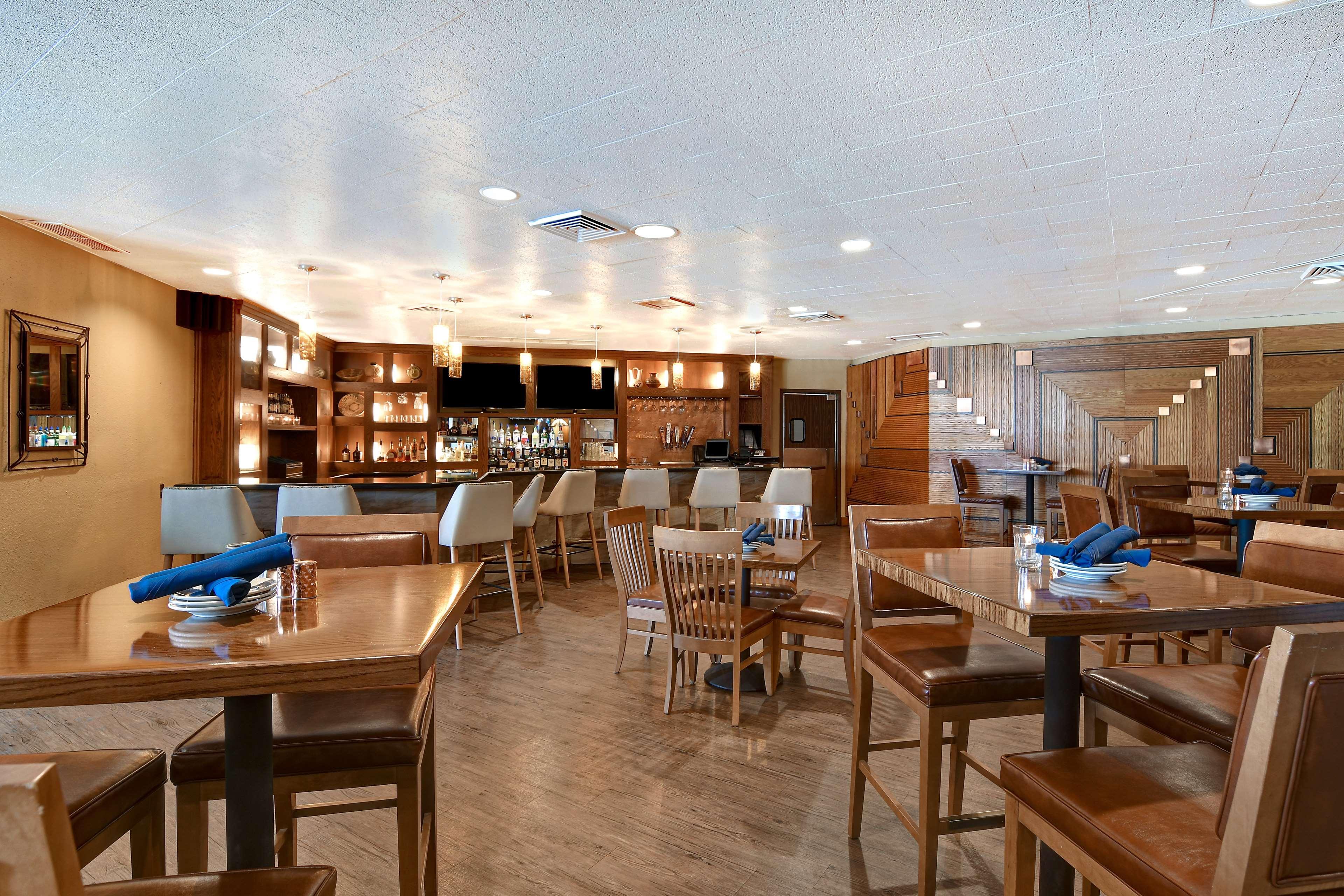 Doubletree By Hilton Phoenix- Tempe Extérieur photo