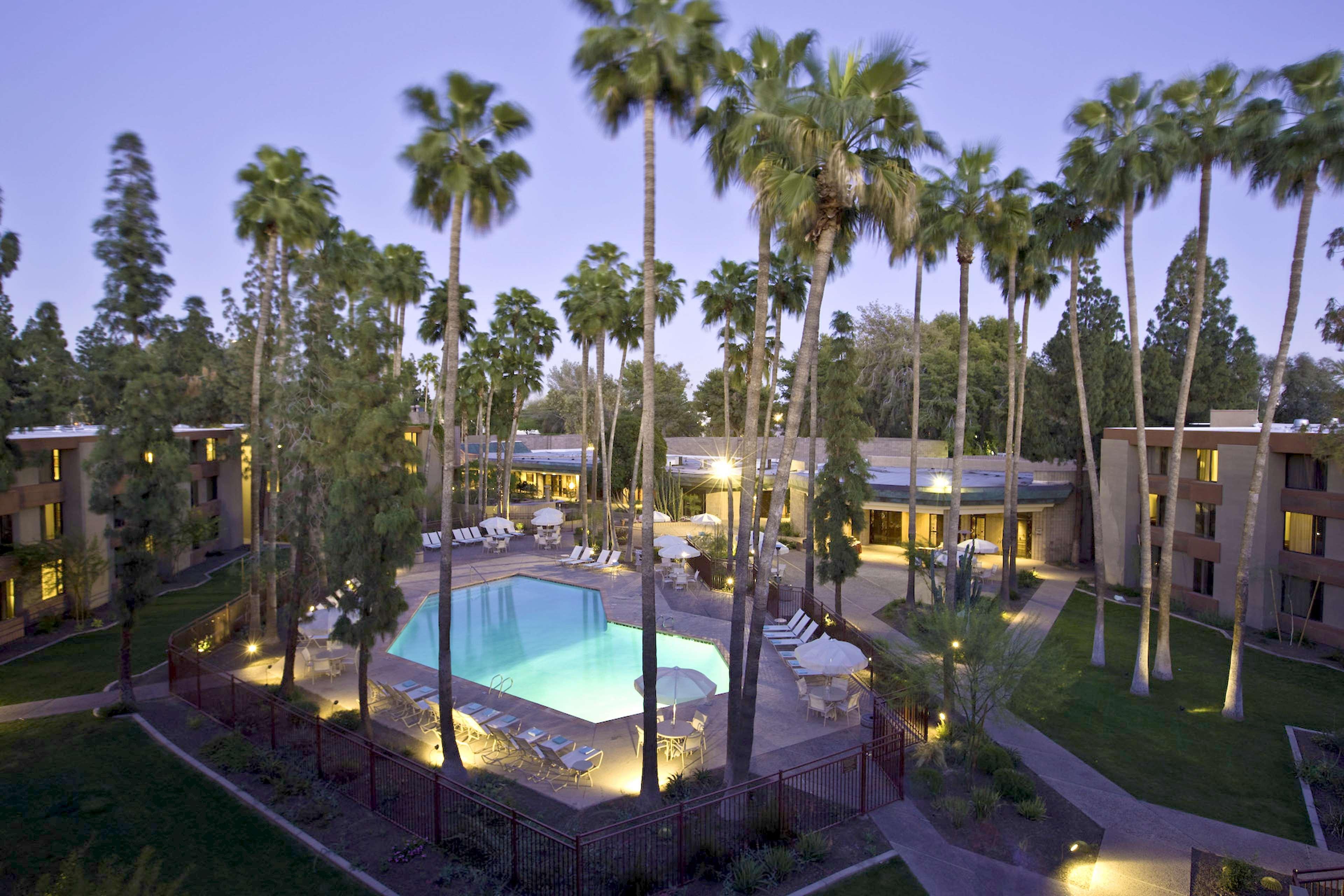 Doubletree By Hilton Phoenix- Tempe Extérieur photo