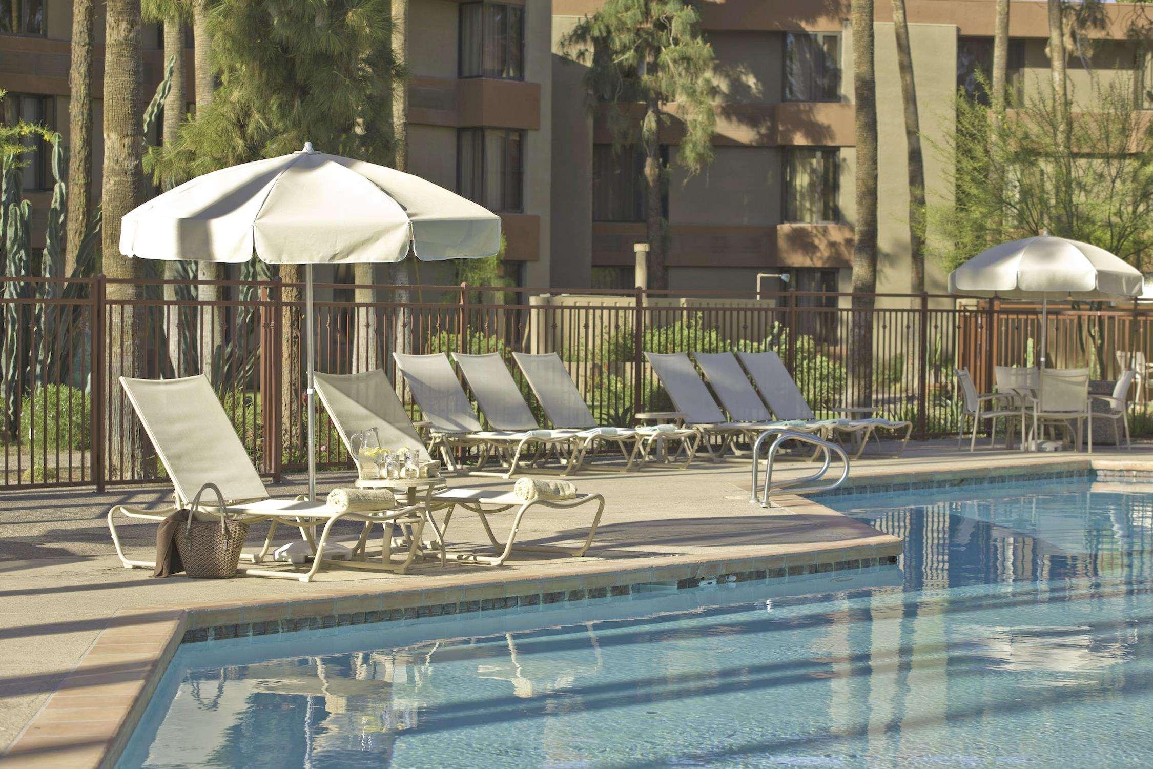 Doubletree By Hilton Phoenix- Tempe Extérieur photo