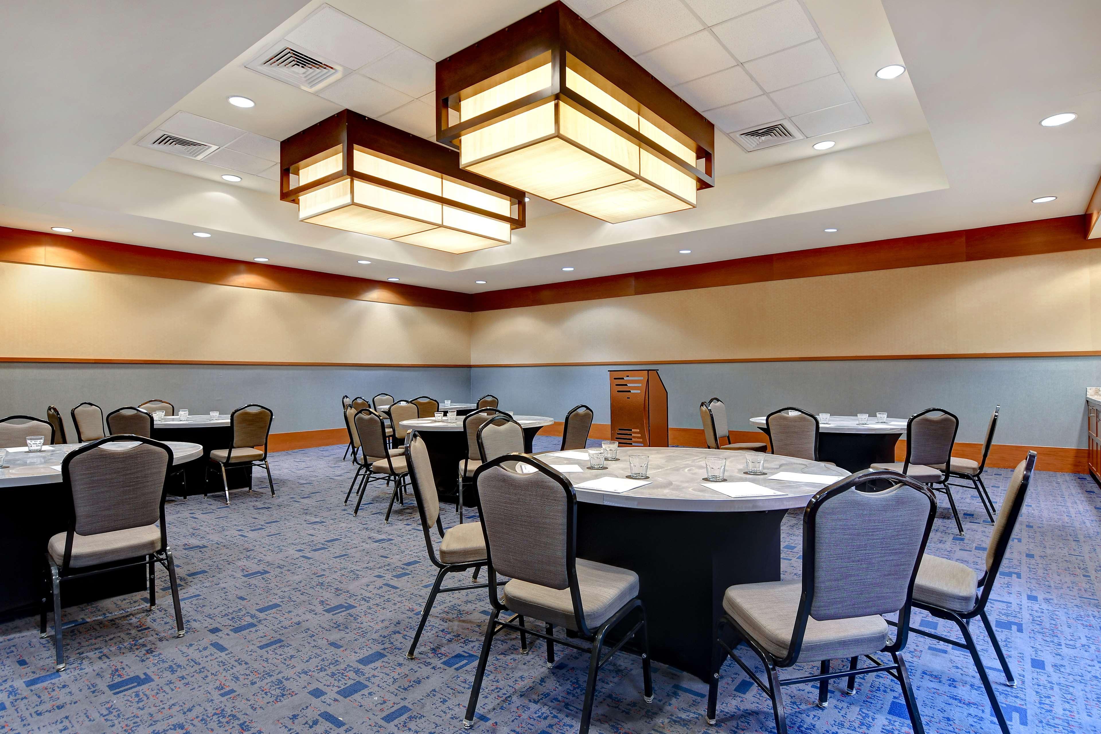 Doubletree By Hilton Phoenix- Tempe Extérieur photo