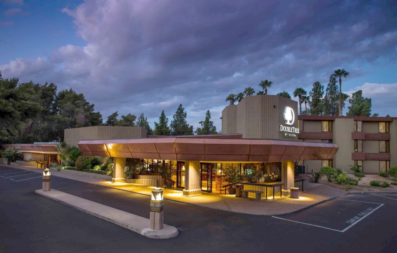 Hotel Doubletree By Hilton Phoenix- Tempe Extérieur photo